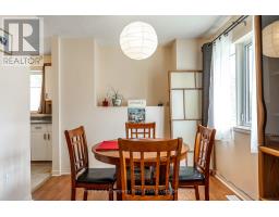 256 HURON STREET - 9