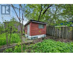 121 ELIZABETH STREET - 15