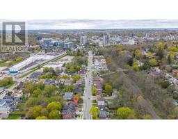 121 ELIZABETH STREET - 5