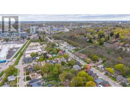 121 ELIZABETH STREET - 6