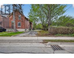 121 ELIZABETH STREET - 7