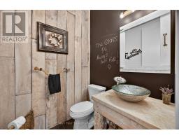 112 SCHOONERS LANE - 18