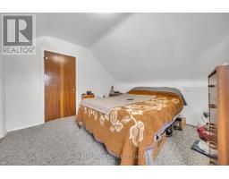 141 SAMUEL STREET - 24