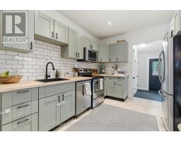 66 ST ANDREWS STREET - 11