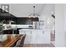 98 KAY CRESCENT - 13