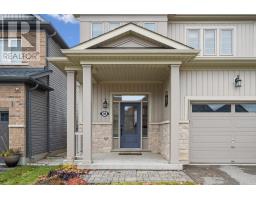 98 KAY CRESCENT - 2