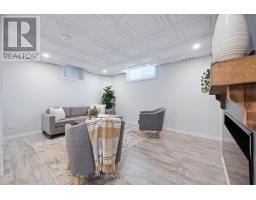 98 KAY CRESCENT - 29