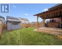 98 KAY CRESCENT - 36