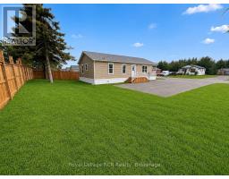 210 SPRUCE DRIVE - 31