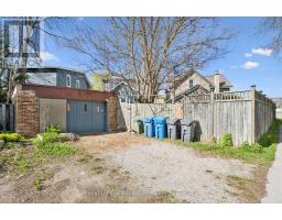 199 NEEVE STREET - 37