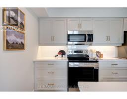 3 - 428 QUEEN STREET W - 4