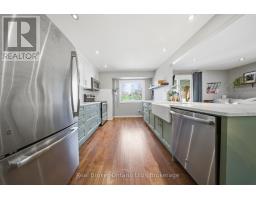 58 LEACOCK AVENUE - 18