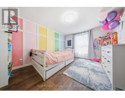 58 LEACOCK AVENUE - 26