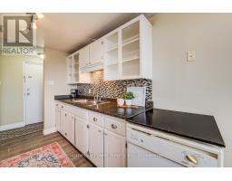 303 - 4 AVALON PLACE - 9