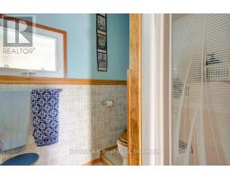 304 DOUGLAS STREET W - 17