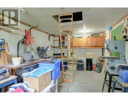 304 DOUGLAS STREET W - 44