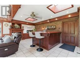 32 SUNSET DRIVE - 14