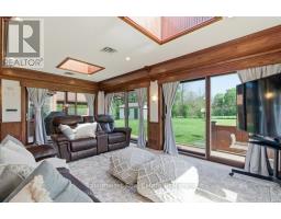 32 SUNSET DRIVE - 15