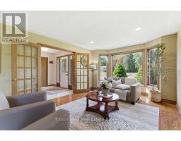 32 SUNSET DRIVE - 19