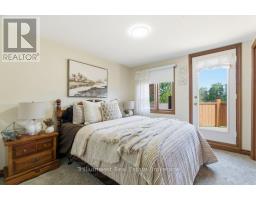32 SUNSET DRIVE - 28