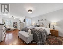 3 - 106 WOODLAWN ROAD E - 11
