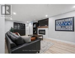 3 - 106 WOODLAWN ROAD E - 15