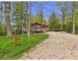 220 SHADYWOOD CRESCENT - 1