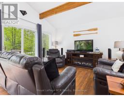 220 SHADYWOOD CRESCENT - 18