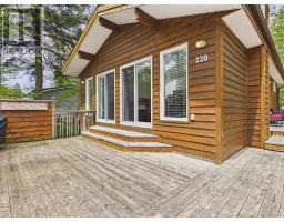 220 SHADYWOOD CRESCENT - 3