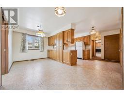 18 CARMINE PLACE - 6