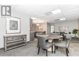 102 - 104 SUMMIT RIDGE DRIVE - 41