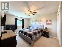 1676 BRUCE-SAUGEEN TOWNLINE - 11