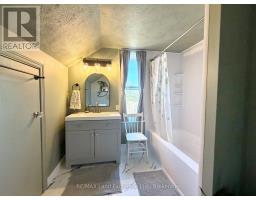 1676 BRUCE-SAUGEEN TOWNLINE - 19