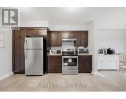 300 HUTTON STREET E - 10