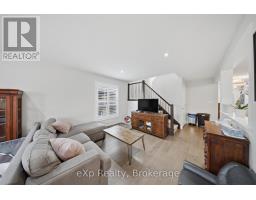 300 HUTTON STREET E - 17