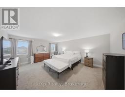 300 HUTTON STREET E - 19