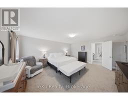 300 HUTTON STREET E - 25