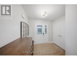 300 HUTTON STREET E - 4