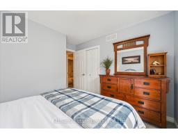 79 SPENCER DRIVE - 12