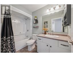 79 SPENCER DRIVE - 13