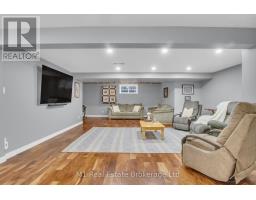 79 SPENCER DRIVE - 19