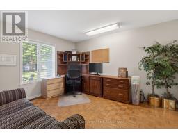 696 JOSEPHINE STREET N - 15