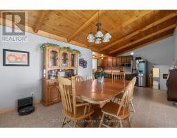 696 JOSEPHINE STREET N - 22