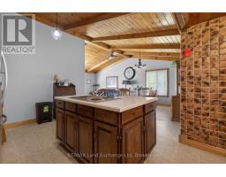 696 JOSEPHINE STREET N - 26