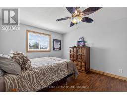 696 JOSEPHINE STREET N - 38