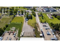 696 JOSEPHINE STREET N - 48