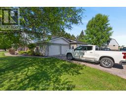 696 JOSEPHINE STREET N - 8