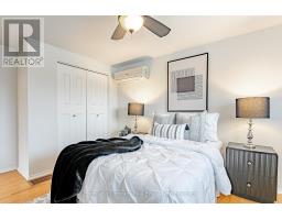 292 REDFORD CRESCENT - 12