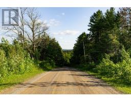 678075 CENTRE ROAD - 12