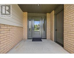 23 PARKER DR DRIVE E - 4